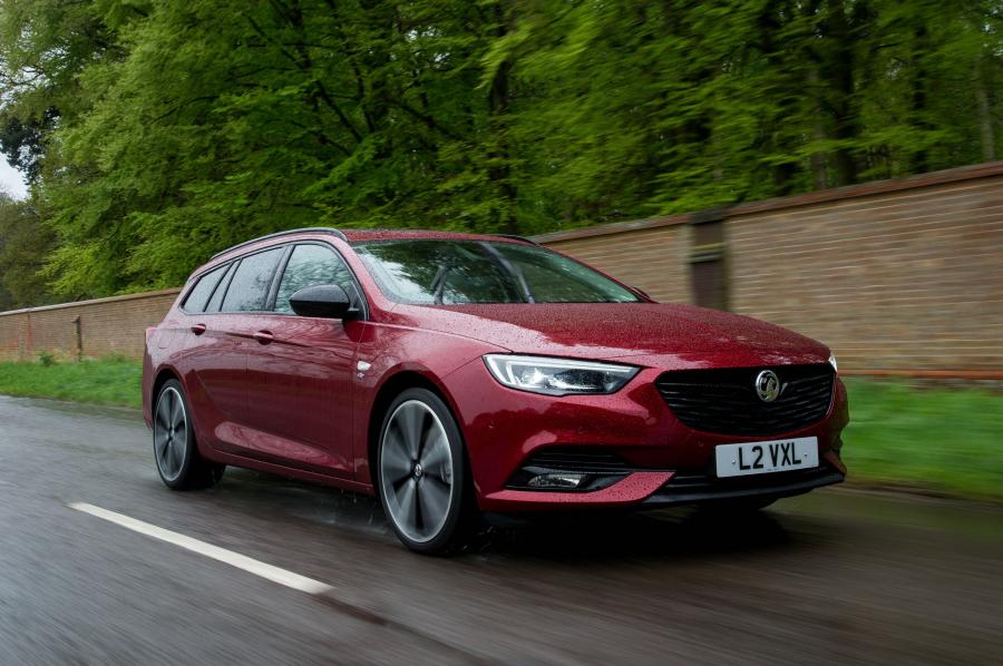  Vauxhall Insignia Sports Tourer Exclusive 2018 года  (фото 14 из 17)